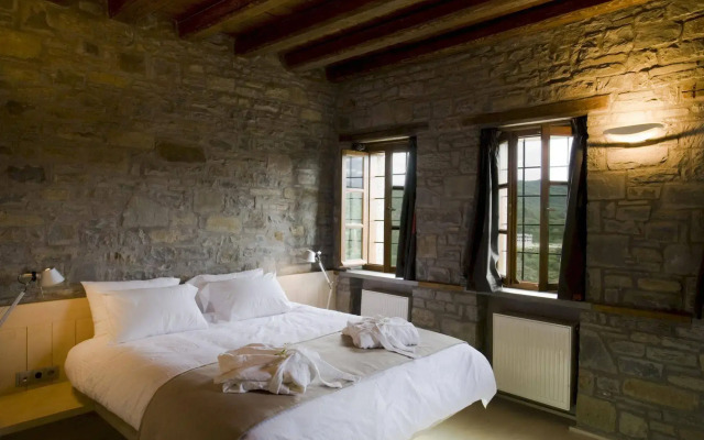Kipi Suites