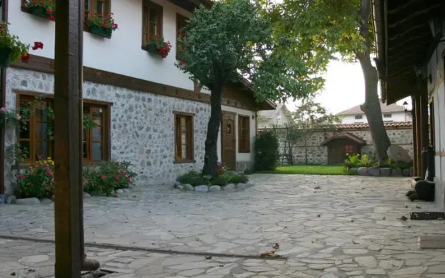 Todorova House