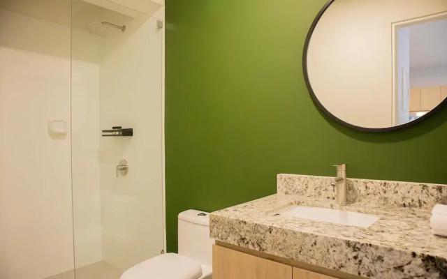 w Dazzling 2BR w/ Balcony in Miraflores