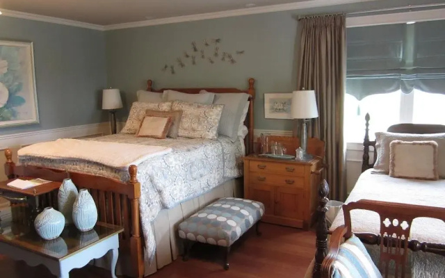 Casa Breeze Inn