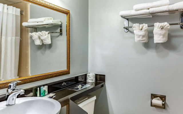 Quality Inn East Stroudsburg - Poconos