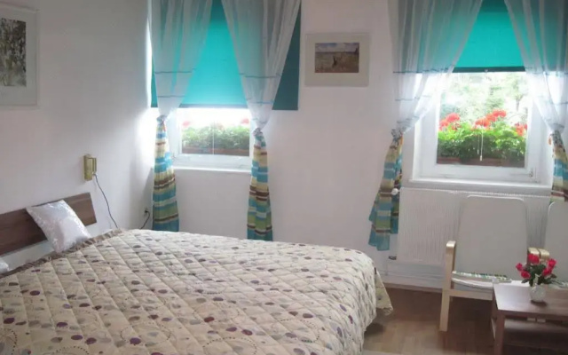 Hotel-Pension "Alte Schule"