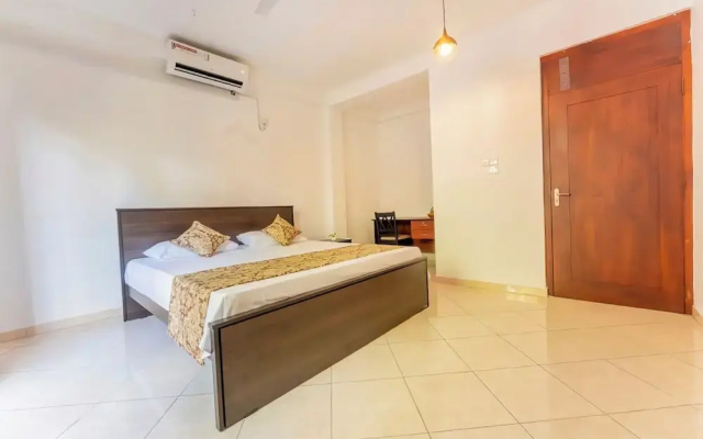 Roamer's ark villa