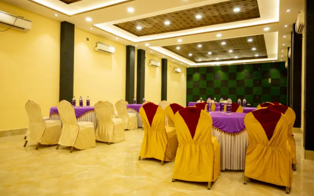 Hotel Vinayak Bhavan