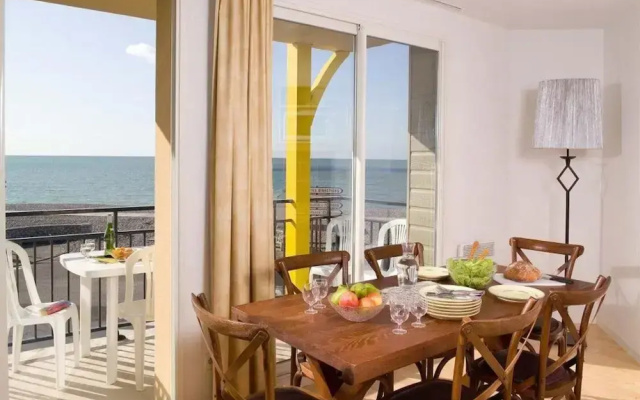 Comfortably Furnished Apartment With a sea View