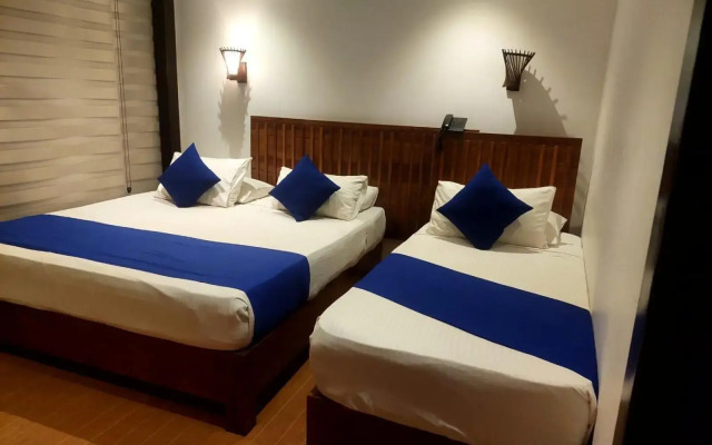 J7 Villaj Resort