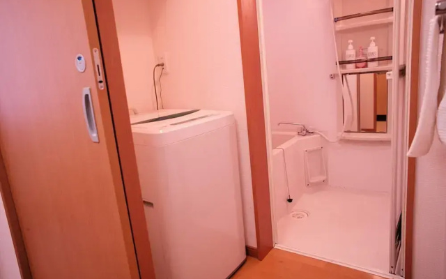 Hosei Apartment 201