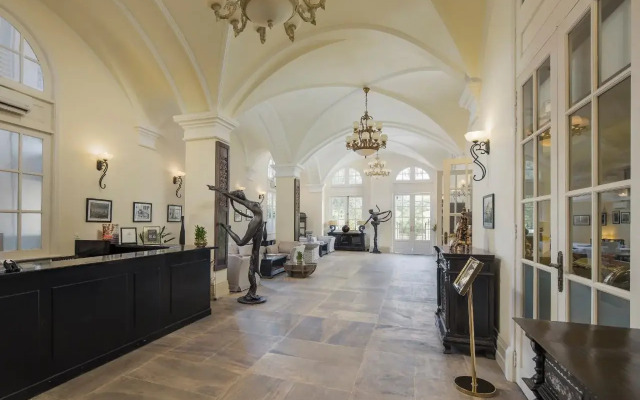 Palace Gate Hotel & Residence by EHM