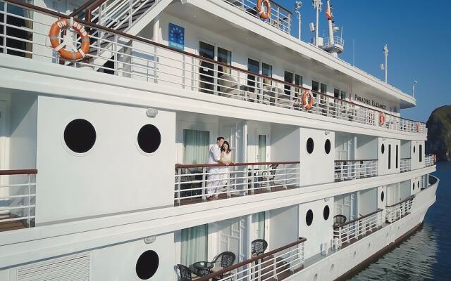 Отель Paradise Peak Cruise Халонг вид на фасад