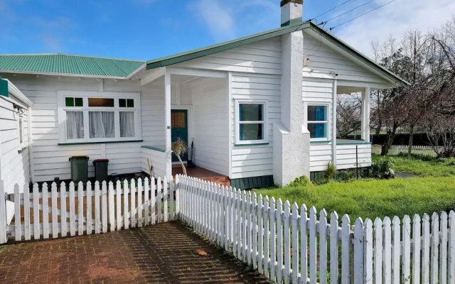4 Bedroom Character House Papakura