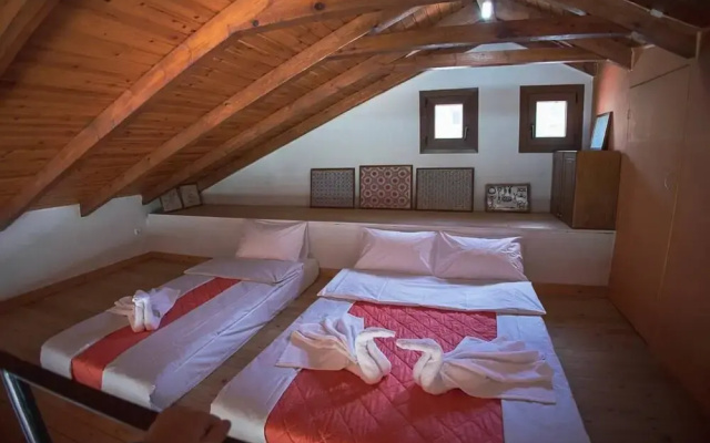 Foula House in Magnisia