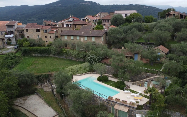 The Grapefruit House - Villa con Piscina