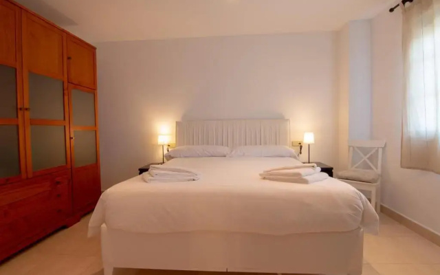 2211-Apt with Big Terrace And Amazing Sea View