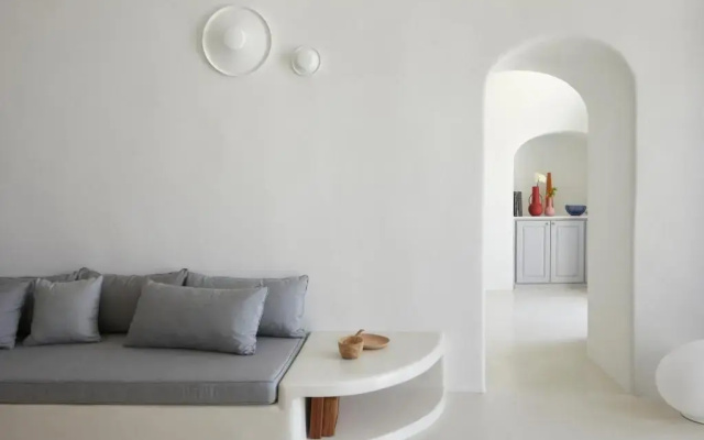 Inspire Santorini Luxury Villas