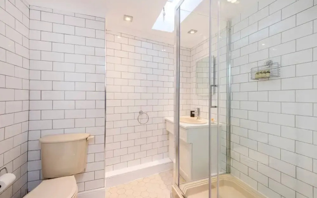 2 Bed Apartment, Notting Hill