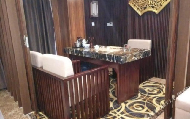 Ding Chang Hotel