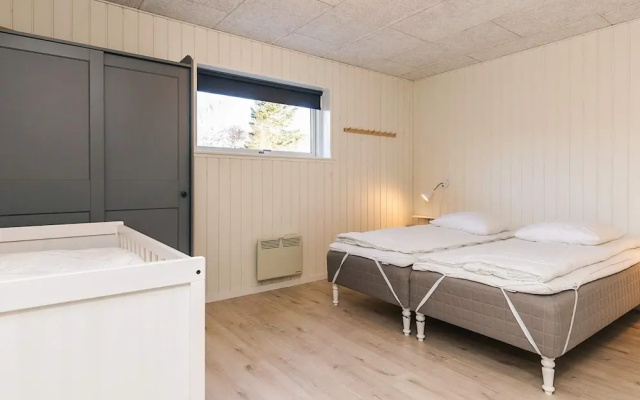 12 Person Holiday Home in Albaek