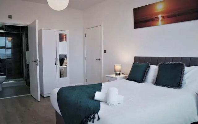 Sapphire House Apartments