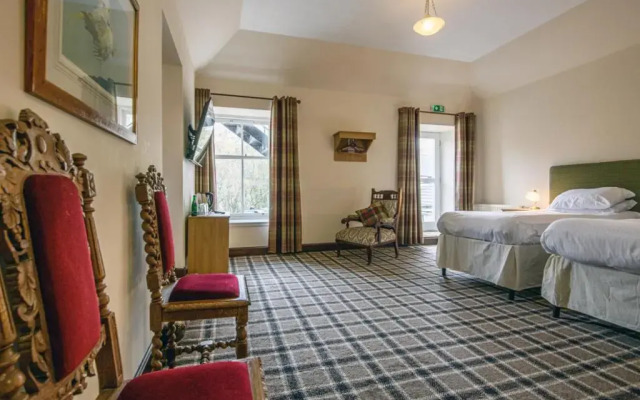 Bridge Hotel