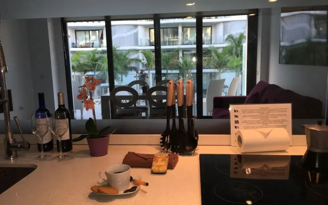 Aqua Luxury Suites Los Cristianos