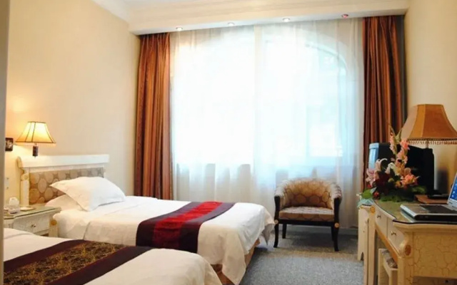 Mando Hotel
