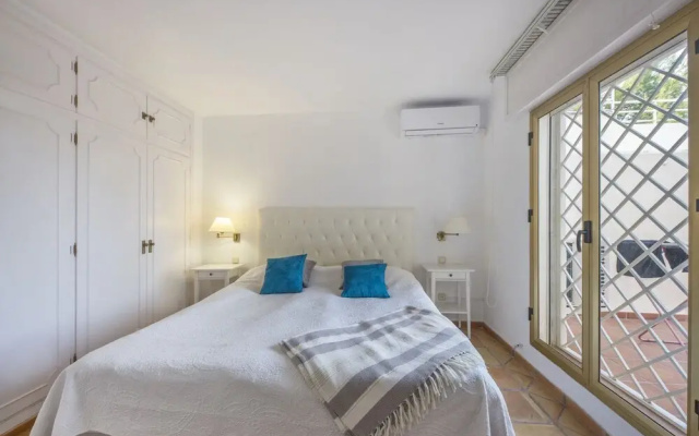 Agrupadas Las Brisas by SB