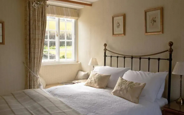 Kilbury Manor B&B