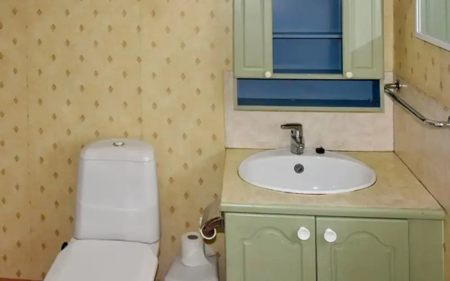 7 Person Holiday Home in Averoy