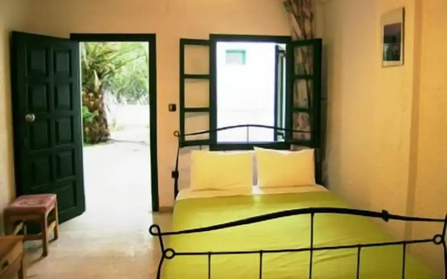 Marianna Hotel Apartments