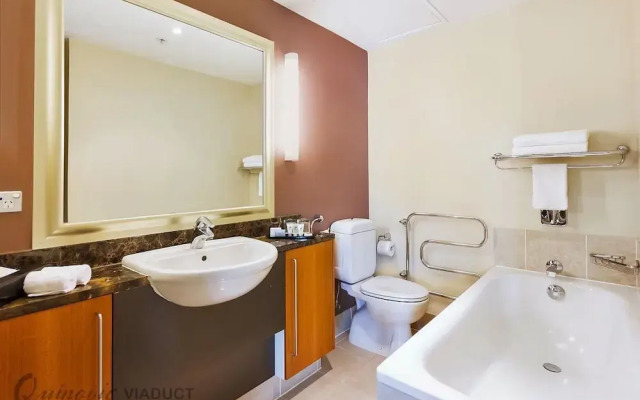 QV Cosy Viaduct Harbour Apartment - 854