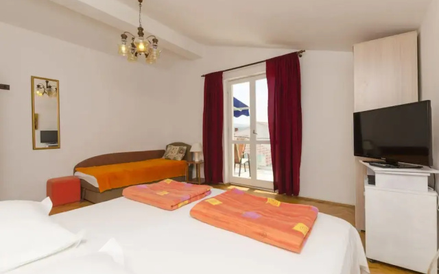 Apartments Goran