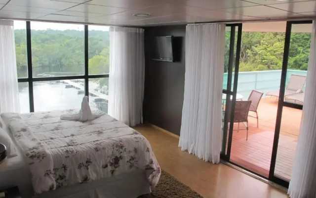 Uiara Amazon Resort