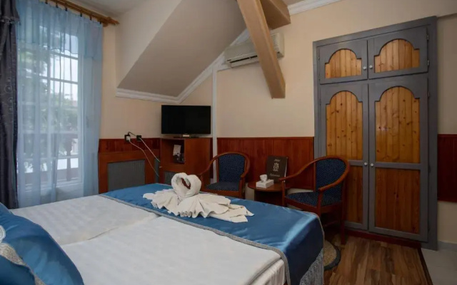 Ills Hotel