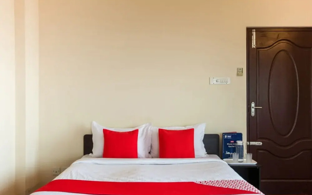 OYO 39342 Beehive Inn