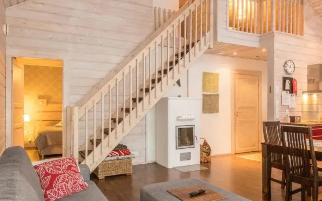 Holiday Home Luoston karpalo