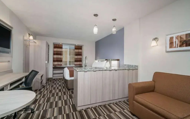 Microtel Inn And Suites Roches