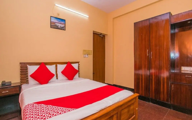 Priyanka Residency by OYO Rooms