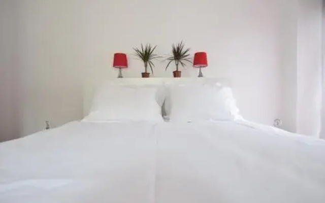 Boutique Athens Apartment Sq1