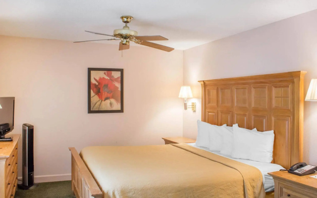 Отель Americas Best Value Inn Raleigh