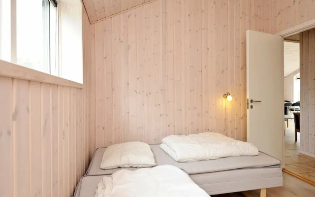 10 Person Holiday Home in Romo