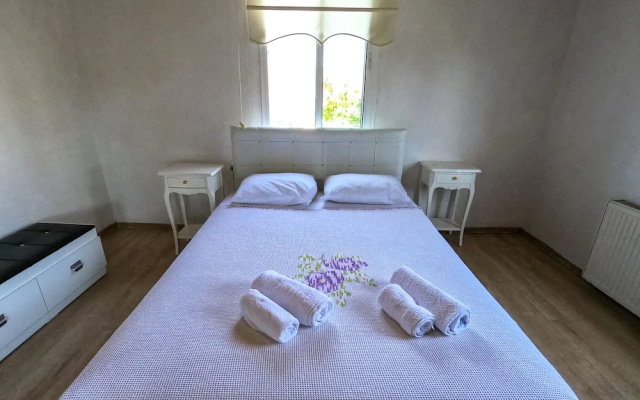 Zeren Alaçatı Butik Otel