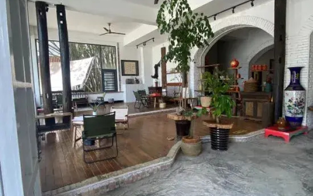 Daxin Mingxuan Qianzhuyuan Hotel