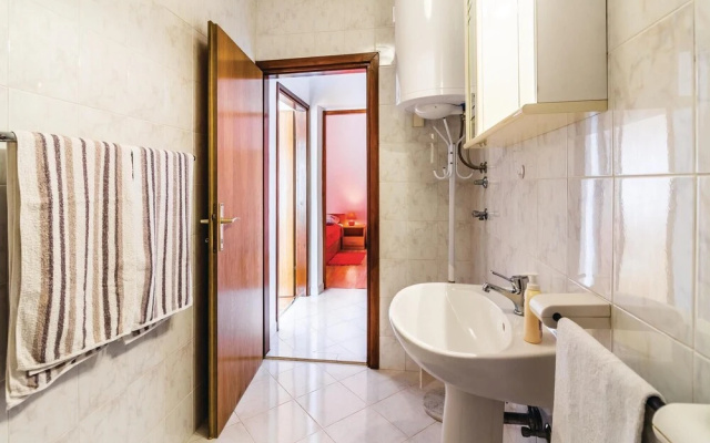 Stunning Home in Fazana With Wifi and 2 Bedrooms