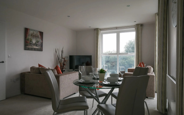 Cygnet House Serviced Apartment