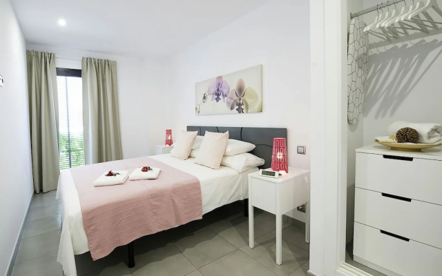 La Perla de Llenaire - Apartment