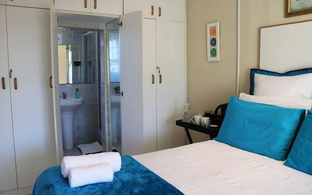 Mountainia Inn Self Catering