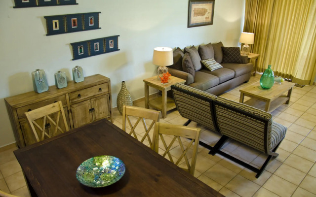 Seaclusions Lookout Front Beach Condo with AMAZING View (CB227)