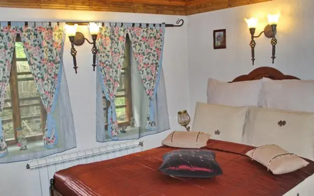 Guest House James