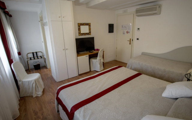 Hotel Antigo Trovatore
