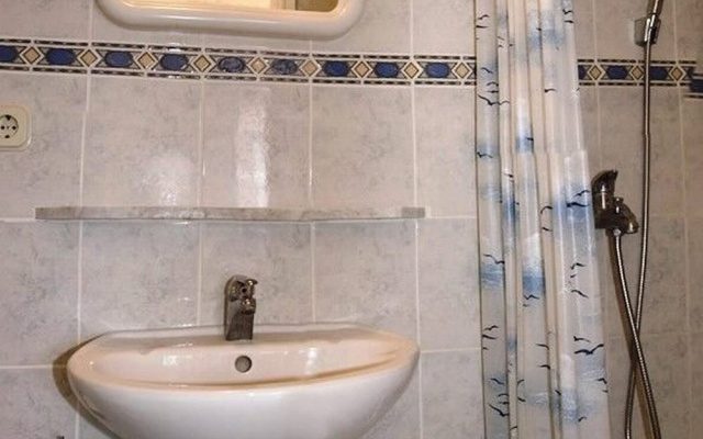 Apartments and Rooms Florijan